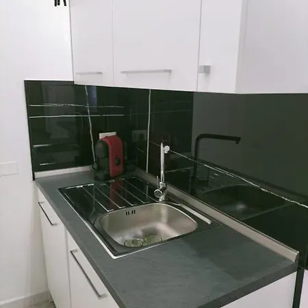 Korona - 200 Mt Dalla Appartement *