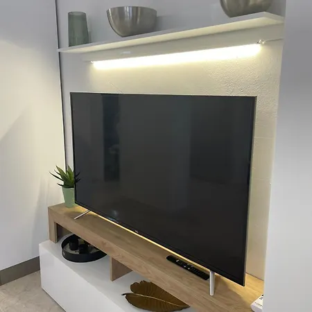 Korona - 200 Mt Dalla Appartement *