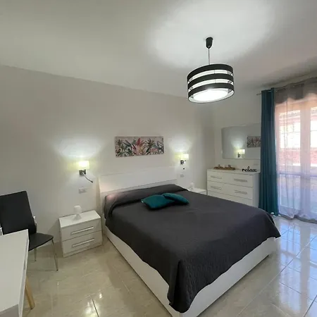 Korona - 200 Mt Dalla Appartement *