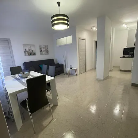 Korona - 200 Mt Dalla Apartment Alghero